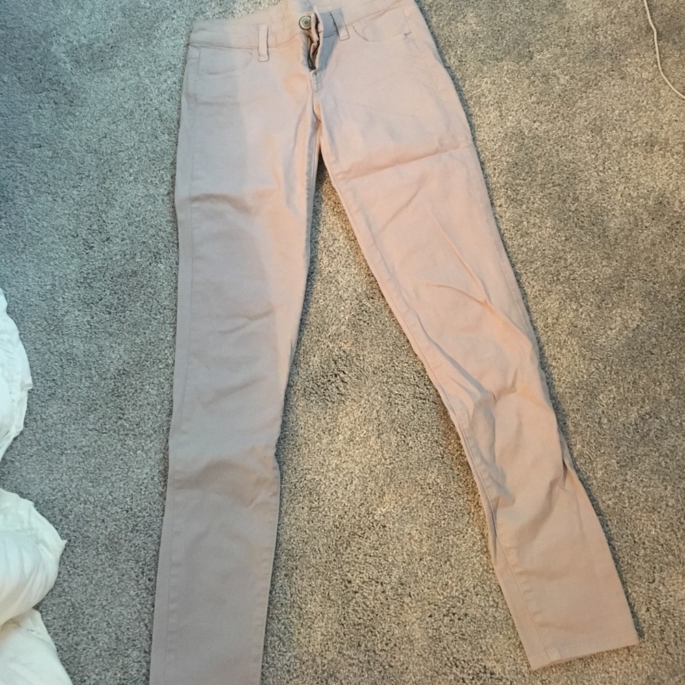 light tan American Eagle stretchy jeggings